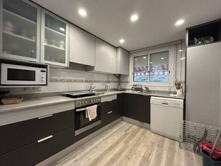 Casa en venta en Pla de Sant Pere-Les Salines en Cubelles