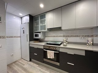 Casa en venta en Pla de Sant Pere-Les Salines en Cubelles