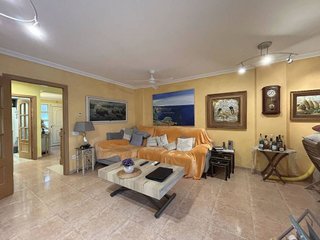 Casa en venta en Pla de Sant Pere-Les Salines en Cubelles