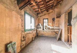 Casa adosada en venta en Centre en Rubí