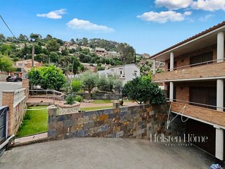 Casa pareada en venta en Corbera de Llobregat