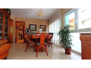 Piso en venta en Instituts - Ponent - Sota el Camí Ral en Granollers