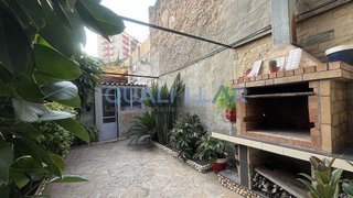 Chalet en venta en Can Nadal - Falguera en Sant Feliu de Llobregat