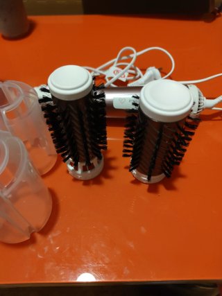 Asciugatrice per capelli Rowenta Brush Activ Oro/Bianco