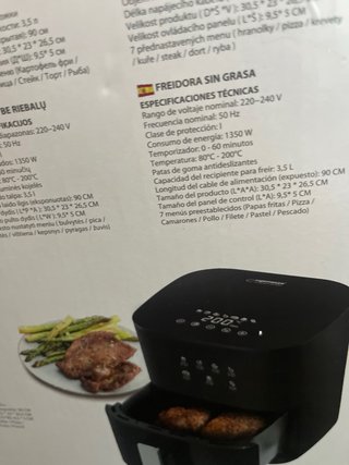 Freidora de aire negra
