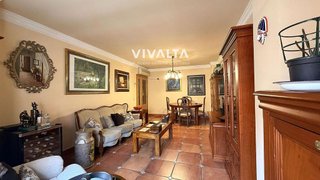 Dúplex en venta en San Juan Bautista en Madrid