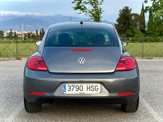 Volkswagen Beetle 2013