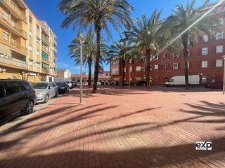 Ático en venta en San Ramón y Monte de Piedad en Xirivella