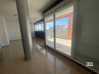 Ático en venta en San Ramón y Monte de Piedad en Xirivella