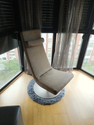 Butaca BoConcept marrón tela