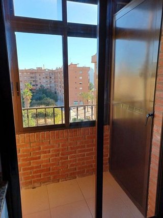 Piso en venta en La FontSanta en Valencia