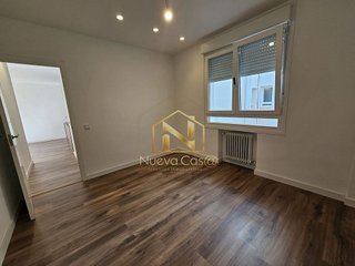 Piso en venta en Universidad - Los Lirios en Logroño