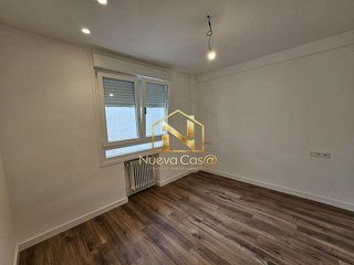 Piso en venta en Universidad - Los Lirios en Logroño