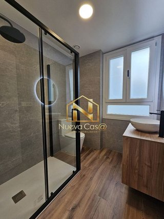 Piso en venta en Universidad - Los Lirios en Logroño