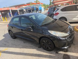 Peugeot 207 2009