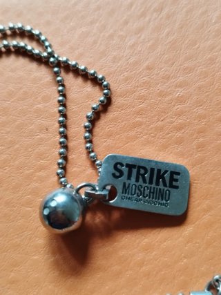 Collana Moschino Cheap and Chic con ciondolo
