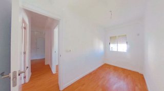 Piso en venta en Tres Huertas - El Torrejón - El Cerezo en Sevilla