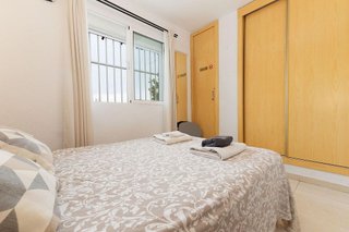 Piso en venta en La Carihuela en Torremolinos