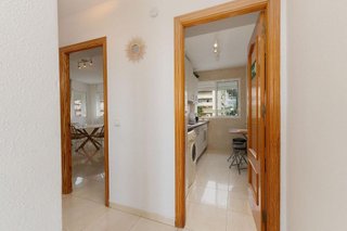Piso en venta en La Carihuela en Torremolinos