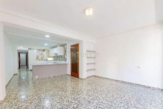 Piso en venta en Parc Central en Torrent