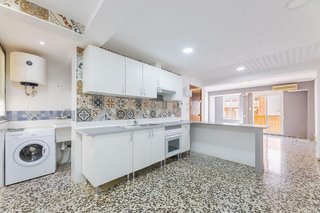 Piso en venta en Parc Central en Torrent