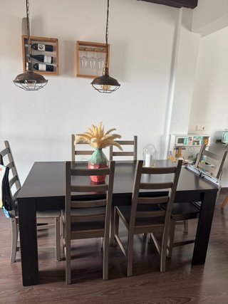 Mesa comedor y 6 sillas