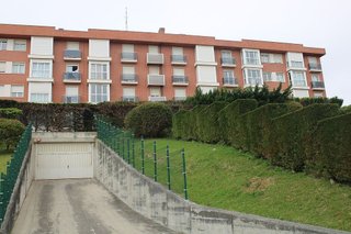 Piso en venta en Valdenoja - La Pereda en Santander