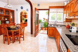 Casa adosada en alquiler en Arroyo de la Miel en Benalmádena
