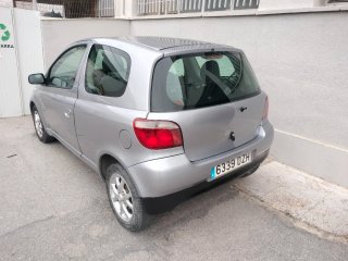 Toyota Yaris 2003