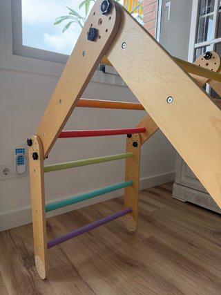 Estructura Escalada Montessori con Tobogán