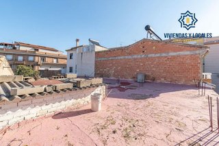 Chalet en venta en Avda. De los Ogíjares en Armilla