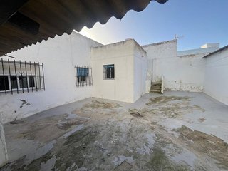 Casa adosada en venta en Núcleo Urbano en Chiclana de la Frontera