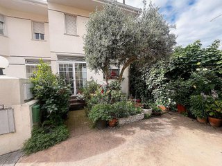 Casa pareada en venta en Pueblo - Urb. Norte en Valdemorillo