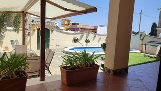 Chalet en venta en Santuario - La Laguna en Chipiona