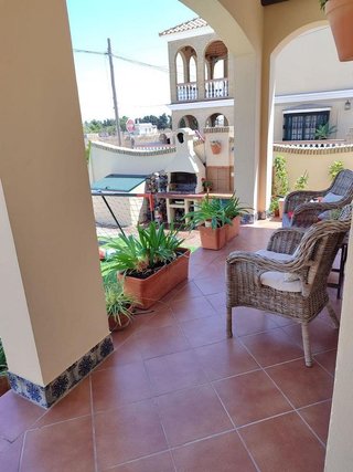 Chalet en venta en Santuario - La Laguna en Chipiona