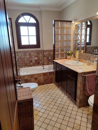 Chalet en venta en Santuario - La Laguna en Chipiona