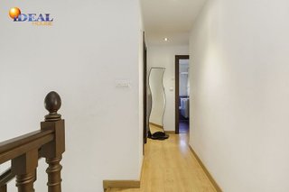 Casa adosada en venta en Zubia (La)