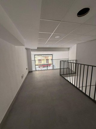 Local comercial en alquiler en Santa Cruz - Industria - Polígono Campollano en Albacete