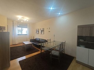 Estudio en alquiler en Barrio Jesús en Zaragoza