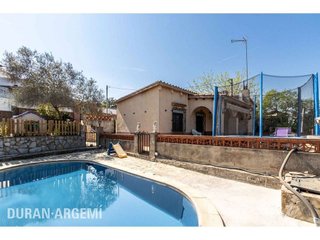 Chalet en venta en Castellbisbal