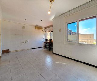 Piso en venta en Bufalà en Badalona