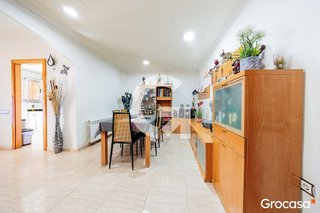 Chalet en venta en Ca n'Aurell en Terrassa