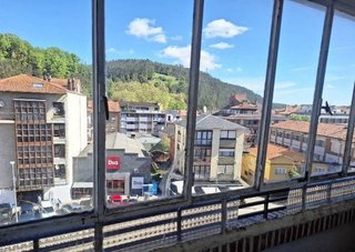 Piso en venta en Cabezón de la Sal