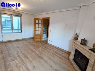 Ático en venta en Ciudad Naranco en Oviedo