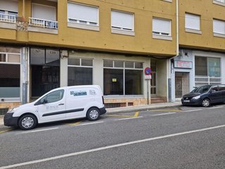 Local comercial en venta en Boiro