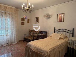 Piso en venta en Oliva pueblo en Oliva