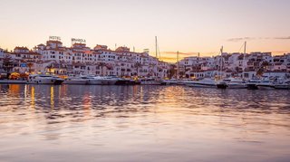 Local comercial en alquiler en Puerto Banús en Marbella