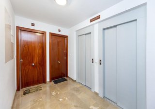 Piso en venta en Camino de Ronda - Rosaleda en Granada