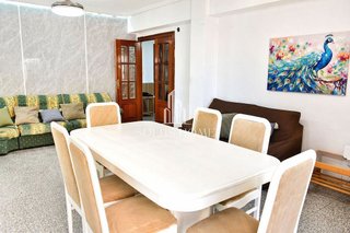 Piso en venta en Avda. de Abril. - 9 de octubre en Sagunto