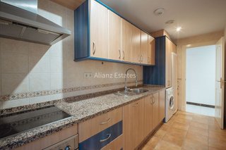 Piso en venta en Puerto Marina en Benalmádena